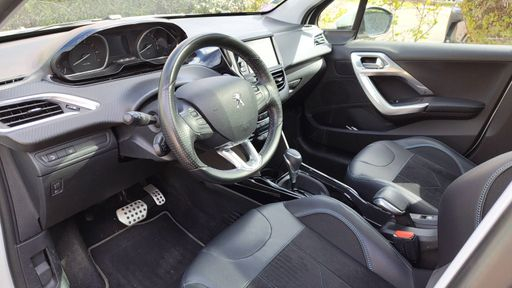 Peugeot 2008 1.2 PureTech 110 EAT6 - Crossway – 2019 – 34165 km – Essence – Boîte Automatique — photo 16