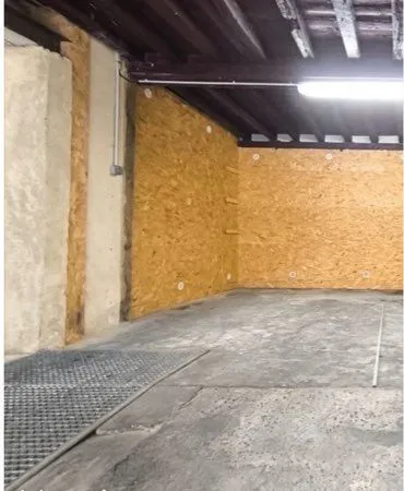 RARE - Bordeaux Saint-Pierre - Garage + grande cave 30 m² - 500 /mois