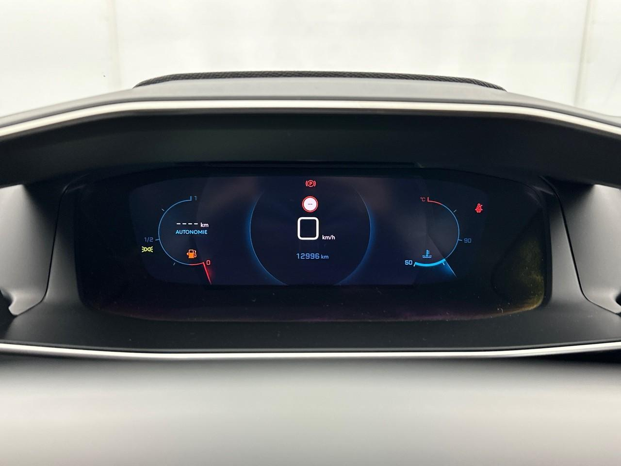 Peugeot 208 puretech 100 s&s bvm6 gt pack — photo 22