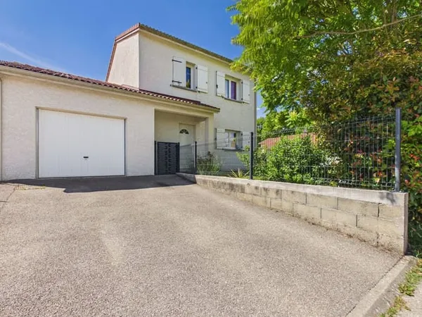 Maison 4 pièces 94 m²