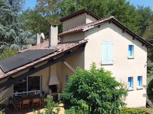 Maison 5 pièces 165 m²