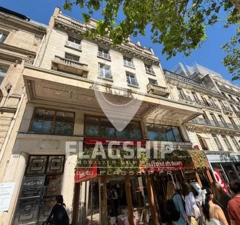 Bureaux 120 m² PARIS