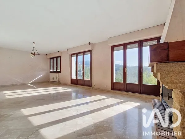 Maison 6 pièces 140 m²