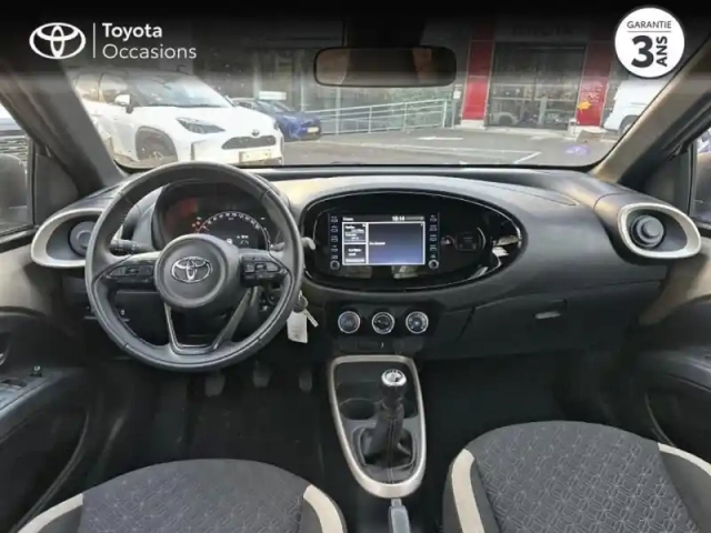 Toyota Aygo X 1.0 vvt-i 72ch design — photo 8