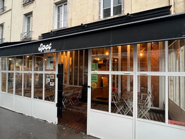 Fonds restauration Boulogne - Extraction - Terrasse - CA 275 k