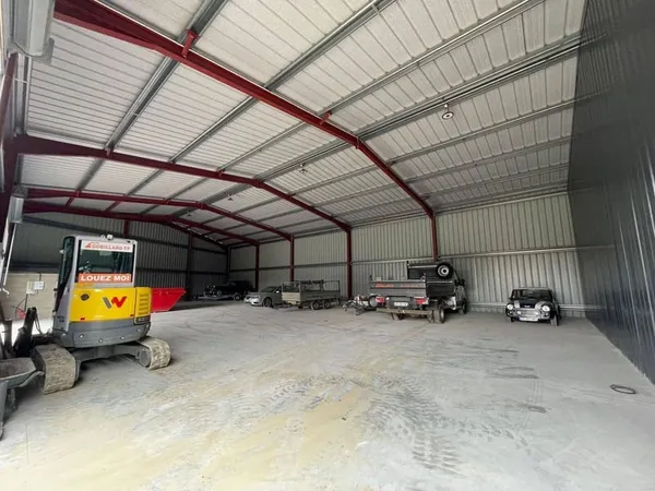Local d'activité 760 m²