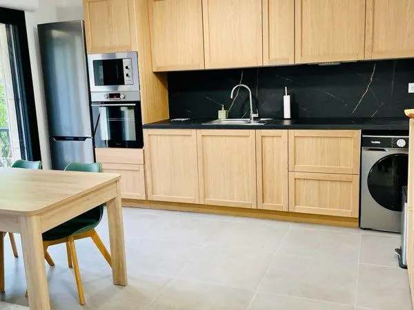 APPARTEMENT T3 70 m2 JARDIN CAVE PARKING