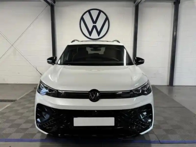 Volkswagen Tiguan 2.0 tdi 150ch r-line exclusive dsg7 — photo 5