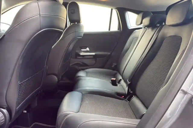 Mercedes Gla 180 7g-dct — photo 89