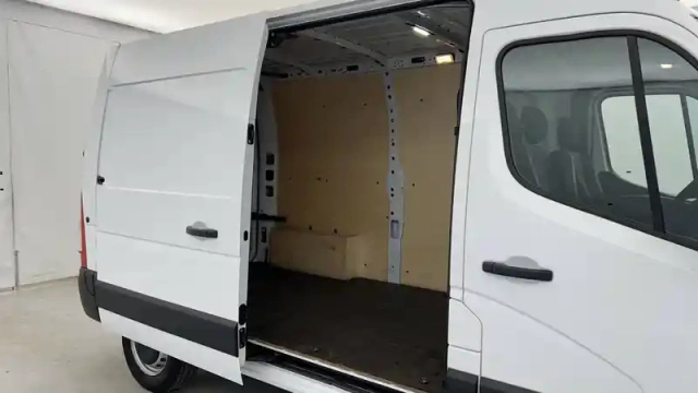 Renault Master fgn trac f3500 l2h2 blue dci 135 — photo 33