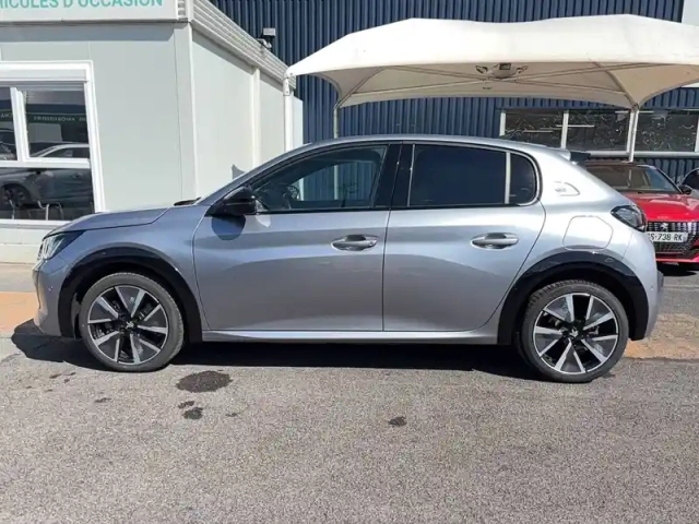 Peugeot 208 electrique 50 kwh 136ch — photo 20