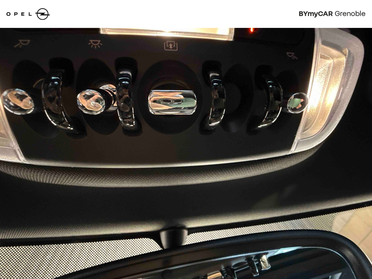 Mini Hatch 3 Portes One 102 ch DKG7 — photo 19
