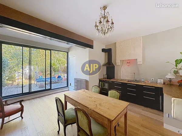 Maison 4 pièces 117 m²