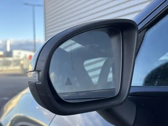 Mercedes Cla 200 d coupé amg line — photo 13