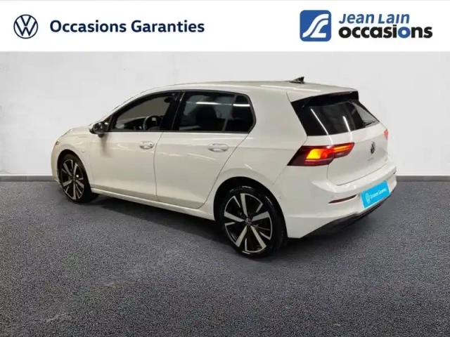 Volkswagen Golf 1.5 ehybrid 204 dsg6 — photo 31