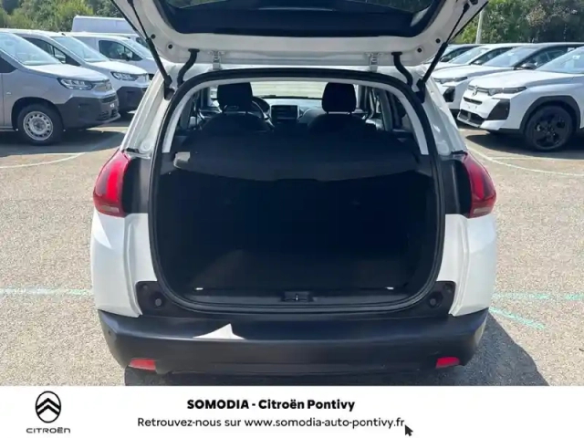 Peugeot 2008 1.2 puretech 82ch style — photo 6