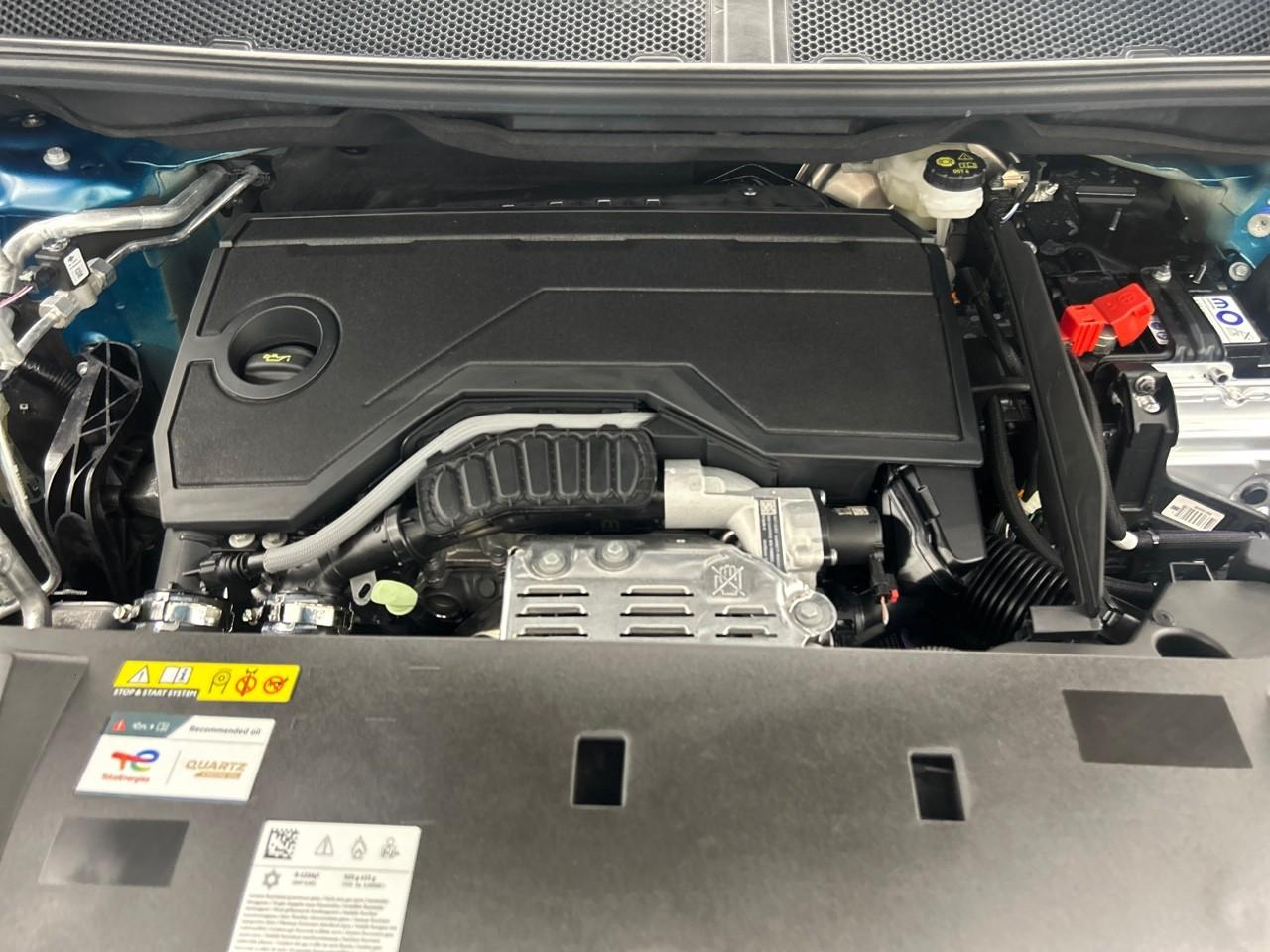Peugeot 3008 hybrid 145 e-dcs6 gt — photo 15