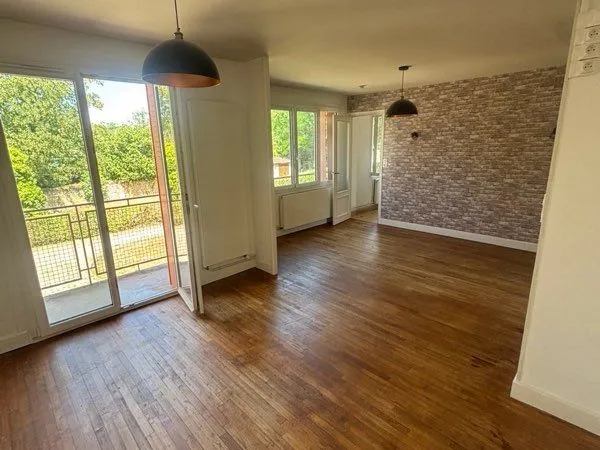 Appartement 63,17 m² entièrement rénové - Résidence privée au calme