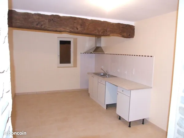 Proximité du centre bourg de Sion les mines location maison