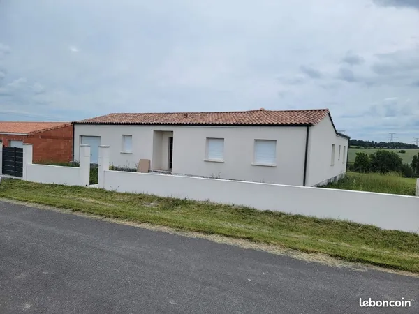 🏡 Maison 135 m² - 3 chambres - terrain 810 m²