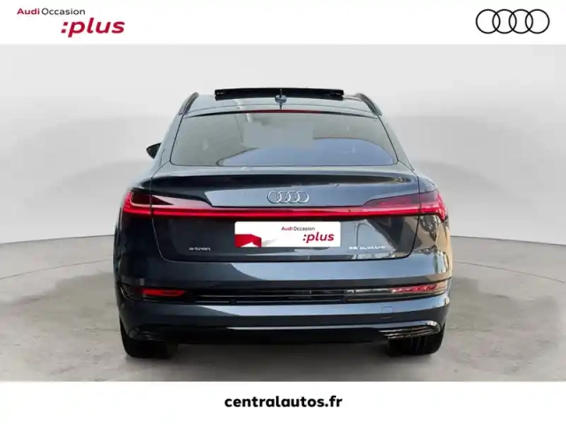 Audi E-Tron sportback 55 quattro 408 ch — photo 4