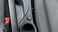 Peugeot 2008 1.2 100ch S&S Style — photo 33