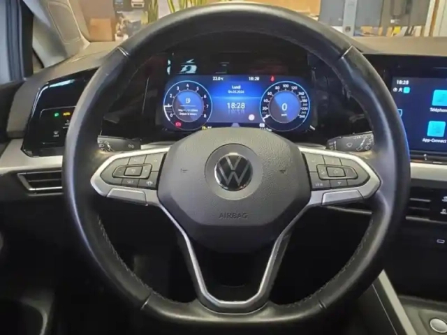 Volkswagen Golf 1.0 tsi opf 110ch life business — photo 30