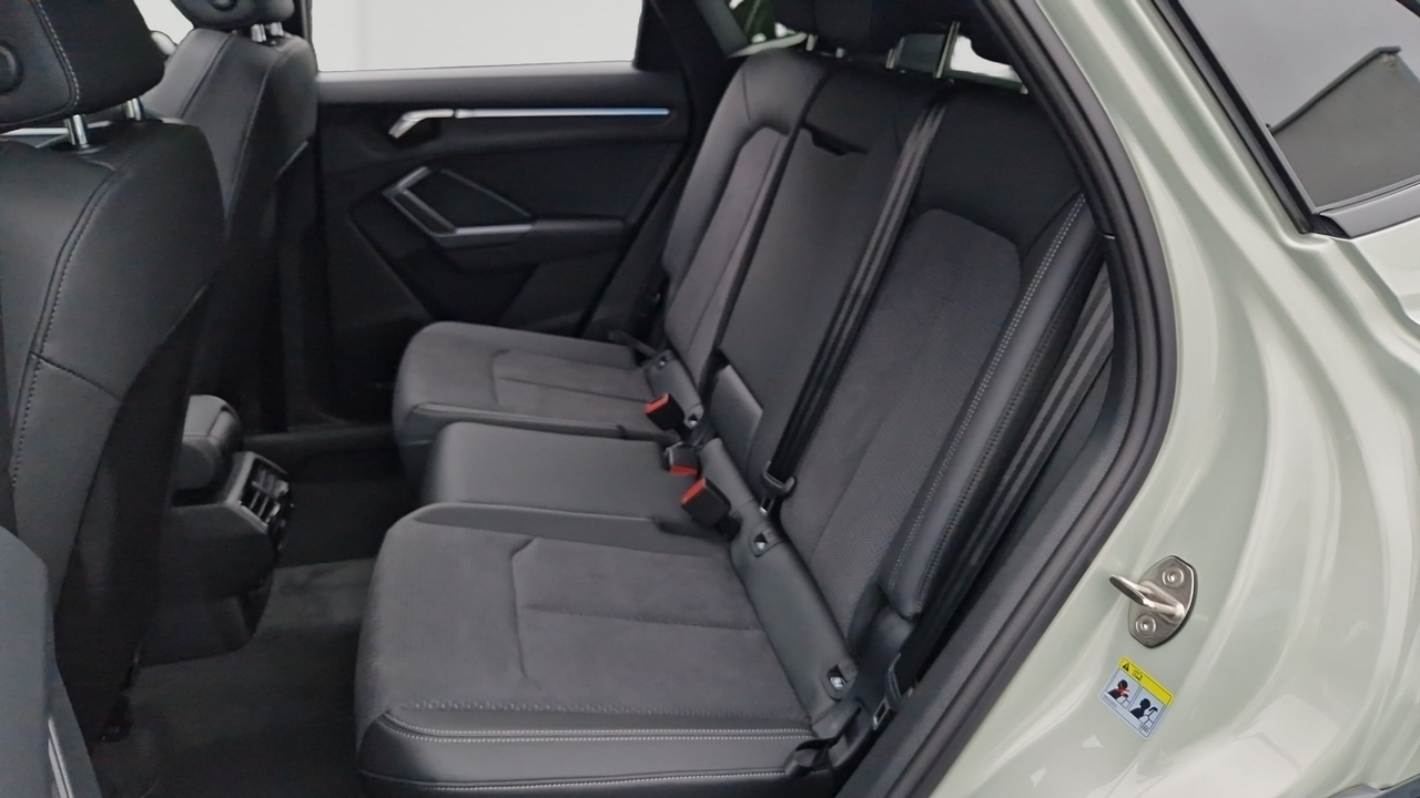 Audi Q3 Sportback 35 TFSI 150 ch S tronic 7 — photo 18