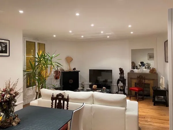 Appartement de 87m2 à louer sur Paris 16