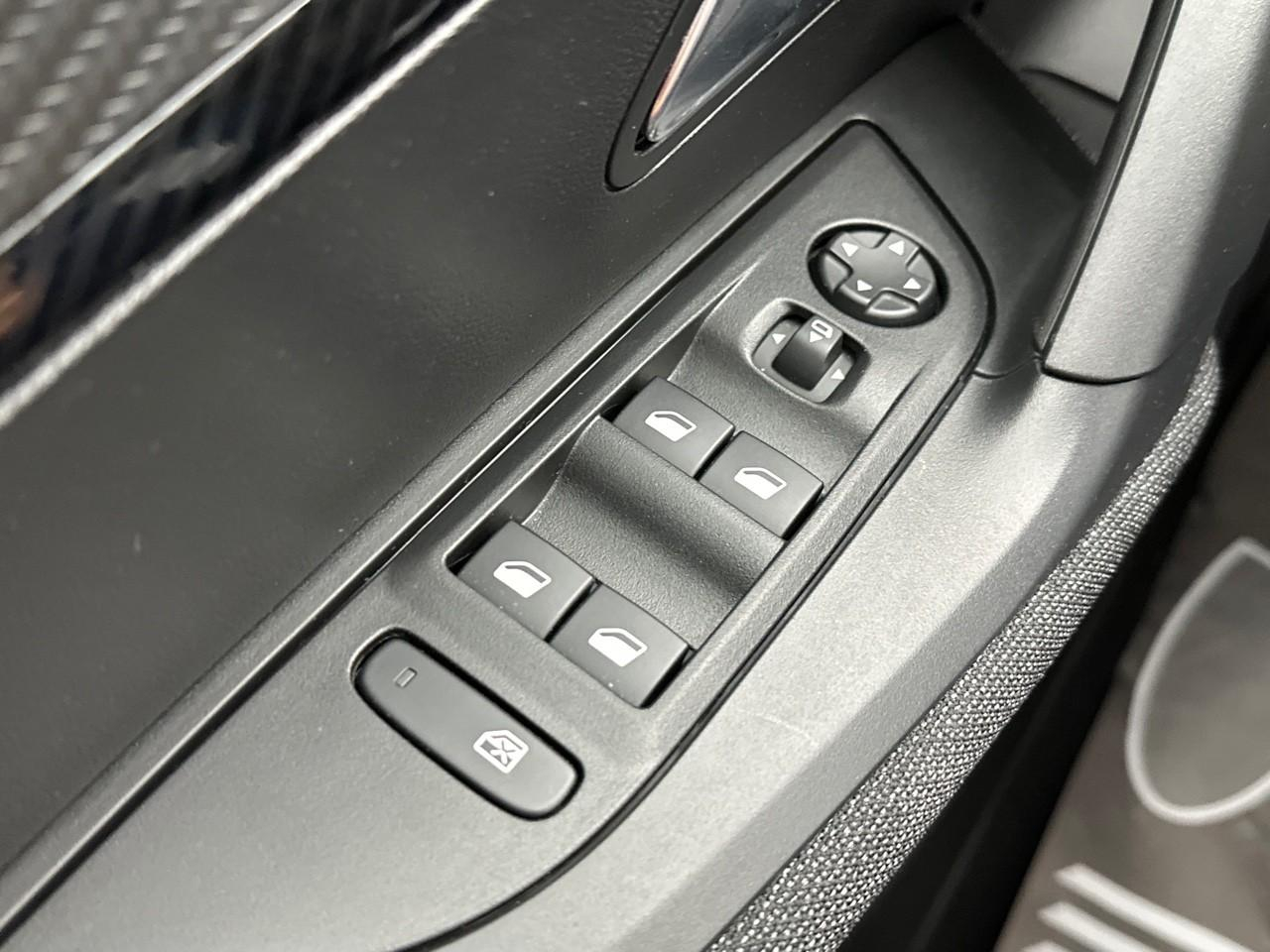 Peugeot 2008 100 s&s bvm6 style — photo 15