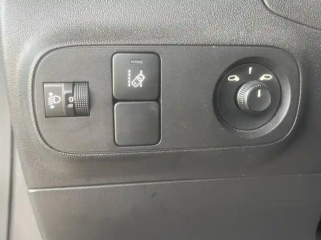 Citroën C3 sté 1.5 bluehdi 100ch s&amp;s bvm 6 feel 2 places societe — photo 11