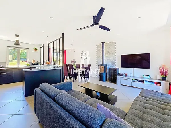 Maison familiale 125 m² - 4 chambres - terrain 1 771 m²