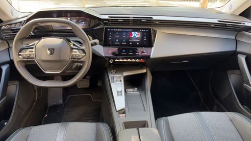 Peugeot 308 SW 1.5 BlueHDi 130 EAT8 - Allure – 2024 – 20325 km – Diesel – Boîte Automatique — photo 29
