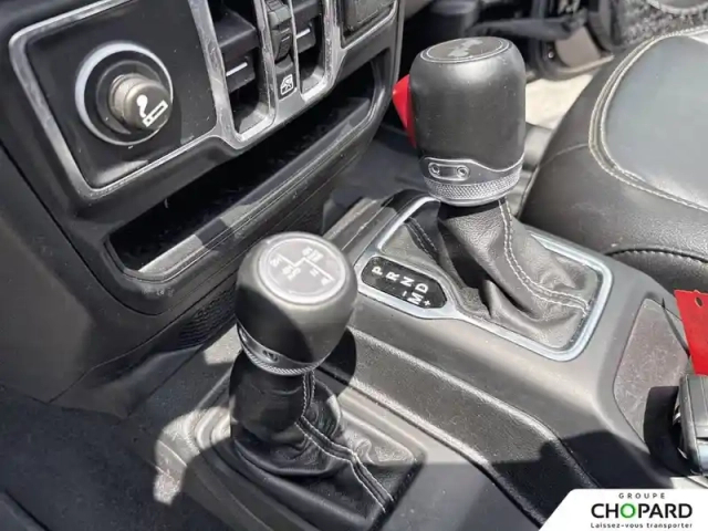 Jeep Wrangler unlimited 4xe 2.0 l t 380 ch phev 4x4 bva8 — photo 19
