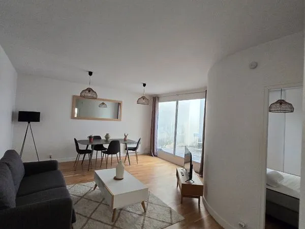 Bel appartement aux Chartrons