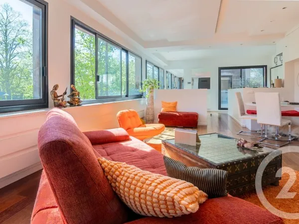 Maison 5 pièces 145 m²