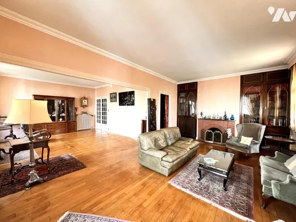 Appartement 3 pièces 114 m²