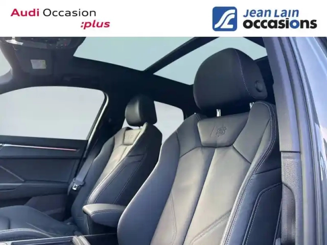Audi Q3 35 tfsi 150 ch s tronic 7 — photo 40