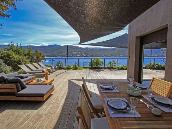Villa 4 pièces 135 m²