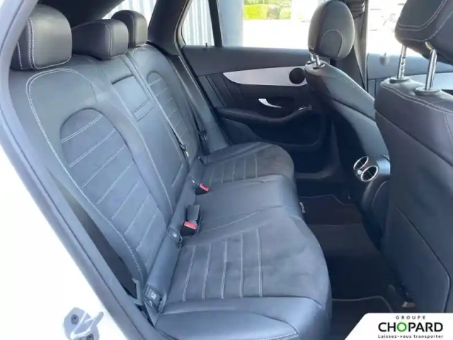 Mercedes Glc 300 e 9g-tronic 4matic — photo 20
