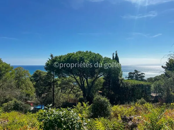 Terrain 1000 m²