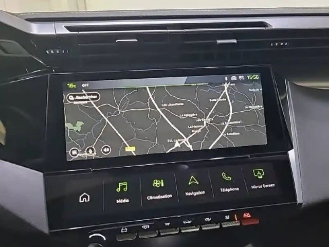 Peugeot 308 hybrid 136 e-dcs6 — photo 54