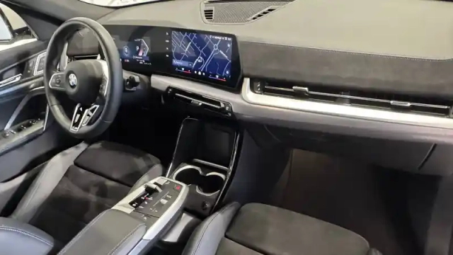 Bmw X2 sdrive 18d 150ch dkg7 — photo 12