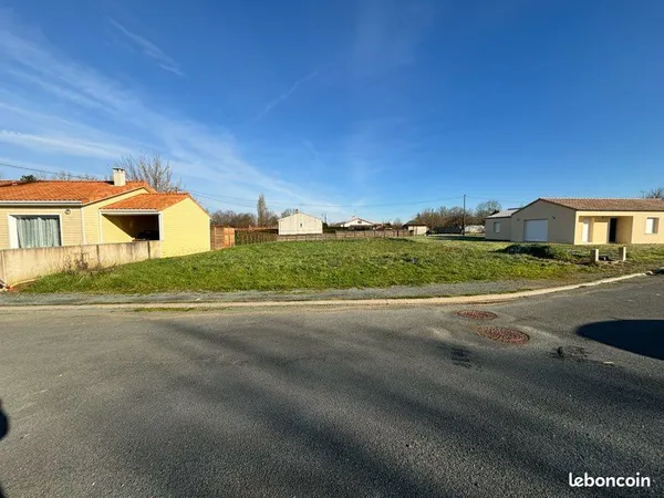 Terrain dans lotissement MERVENT
