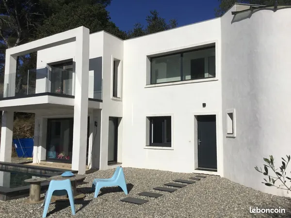 La Donicarde - Maison contemporaine avec piscine