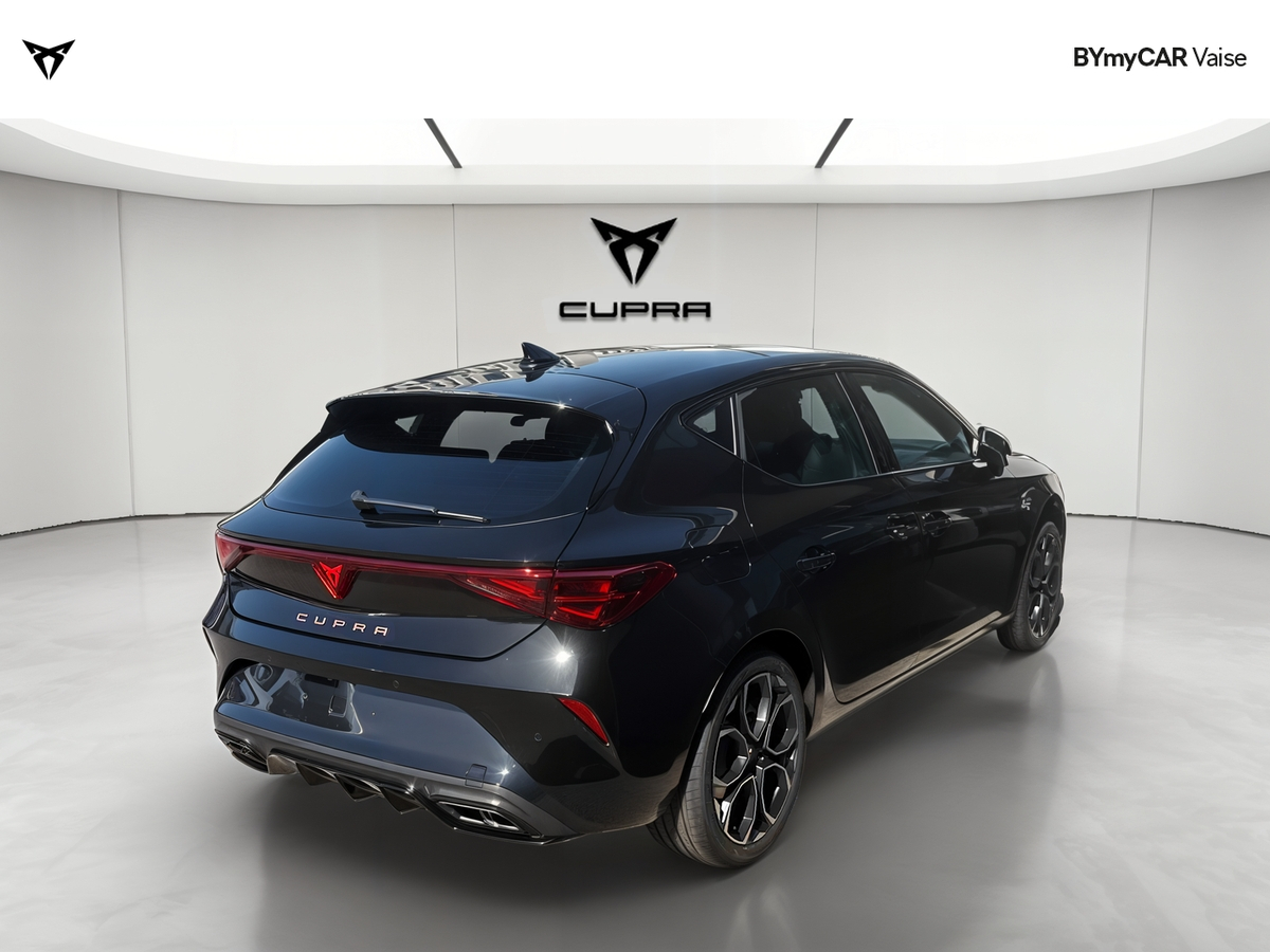 Cupra Leon 1.5 eTSI Hybrid 150 ch DSG7 — photo 5