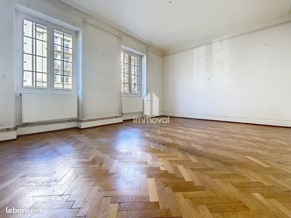 Immeuble 378 m²