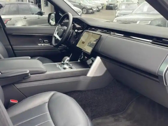 Land Rover Range Rover 3.0 p510e 510ch phev hse swb — photo 7