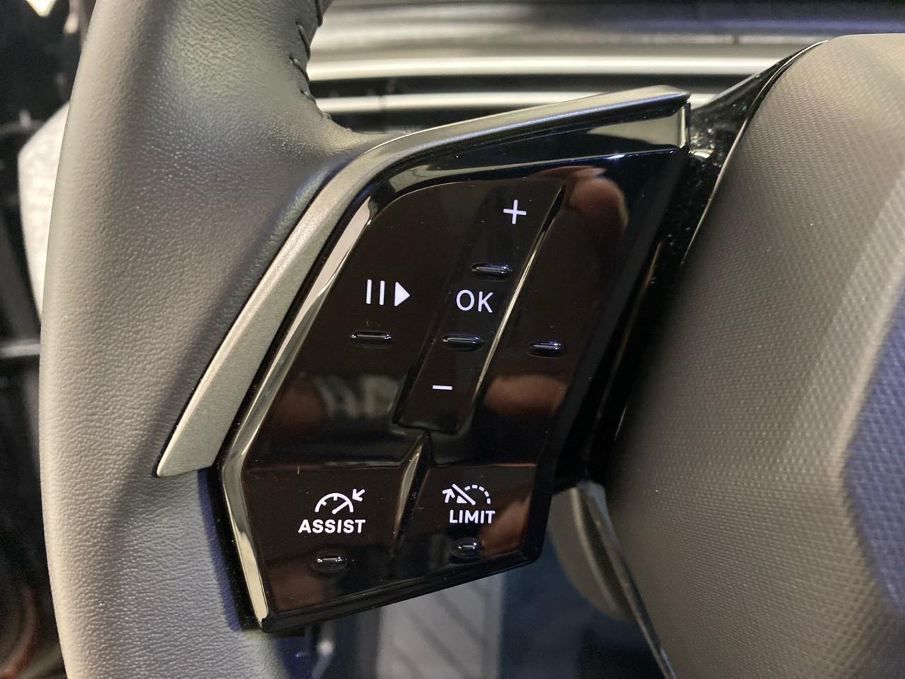 Peugeot 3008 hybrid 145 e-dcs6 allure — photo 19