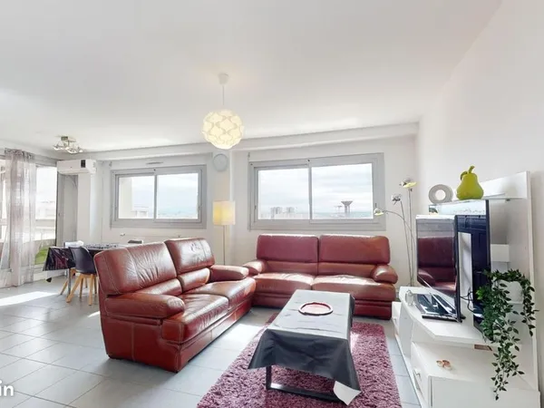 Chambre 4 pièces 86 m²